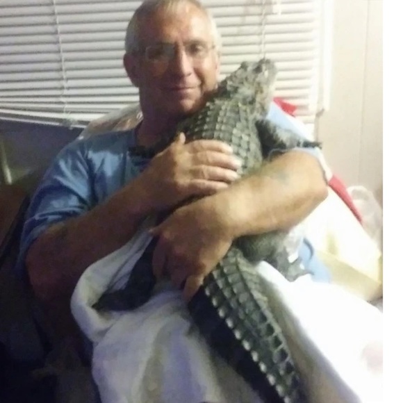 Faux not Fur - Picture 6 of 13